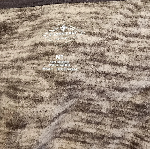 St Johns bay gray fleece vest size med - Picture 2 of 3